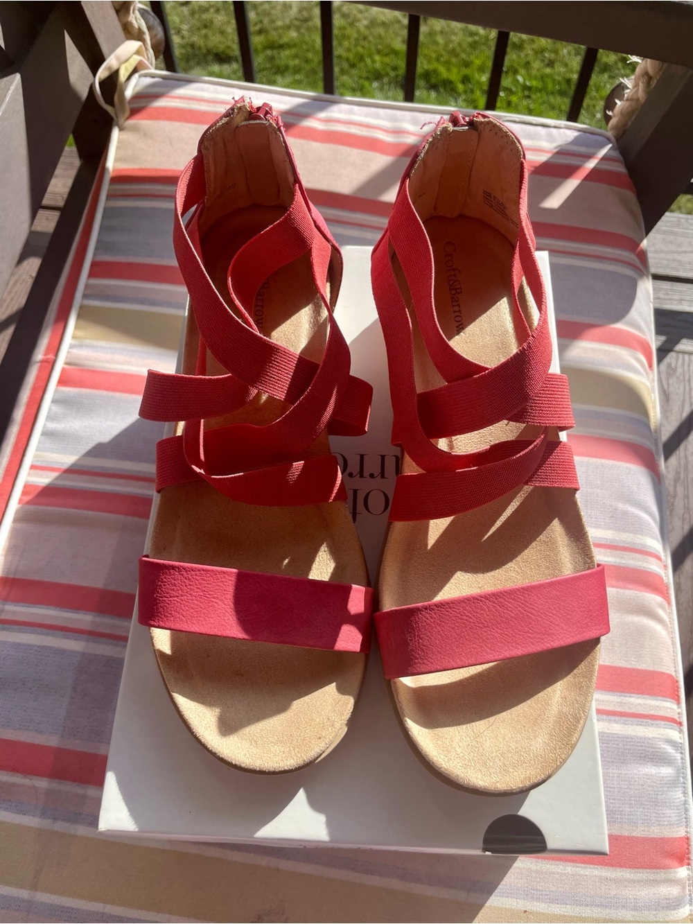 Red Aberdeen Elastic-Strap Sandals 8.5M